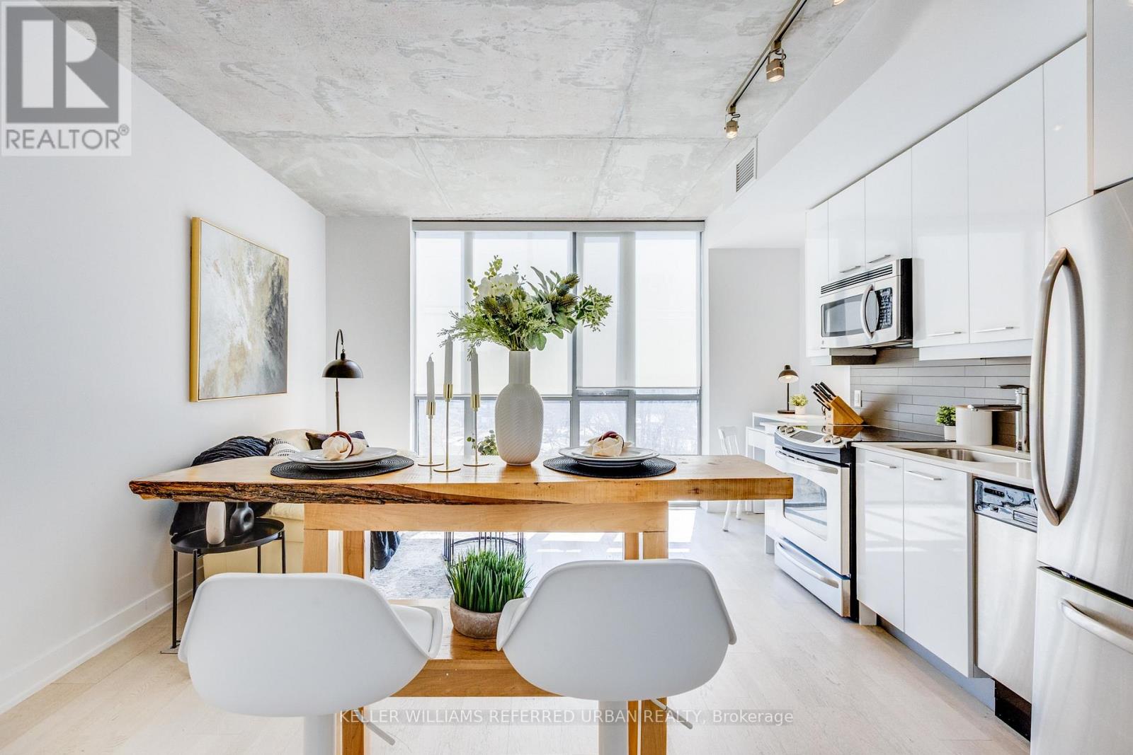 208 - 2 Gladstone Avenue, Toronto, Ontario  M6J 0B2 - Photo 9 - C13026972