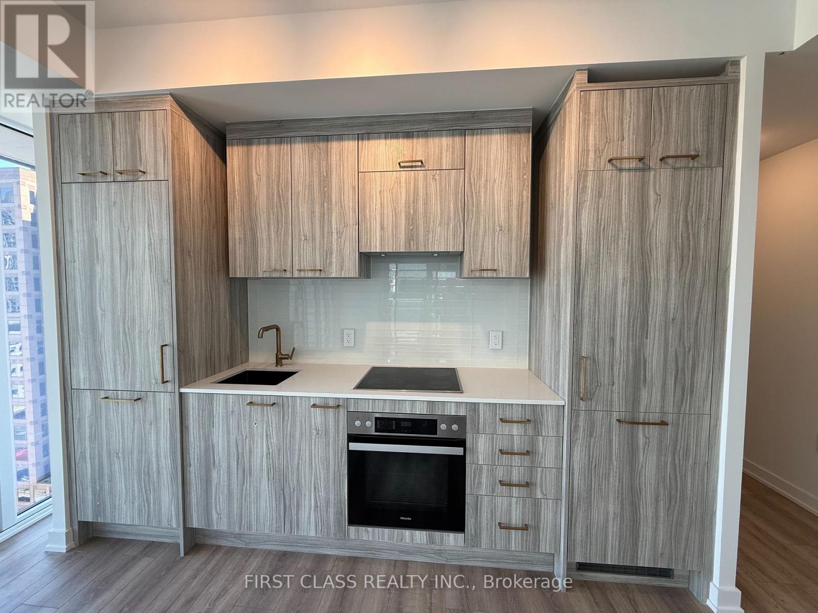 1603 - 634 Church Street, Toronto, Ontario  M4Y 0G9 - Photo 2 - C13027030