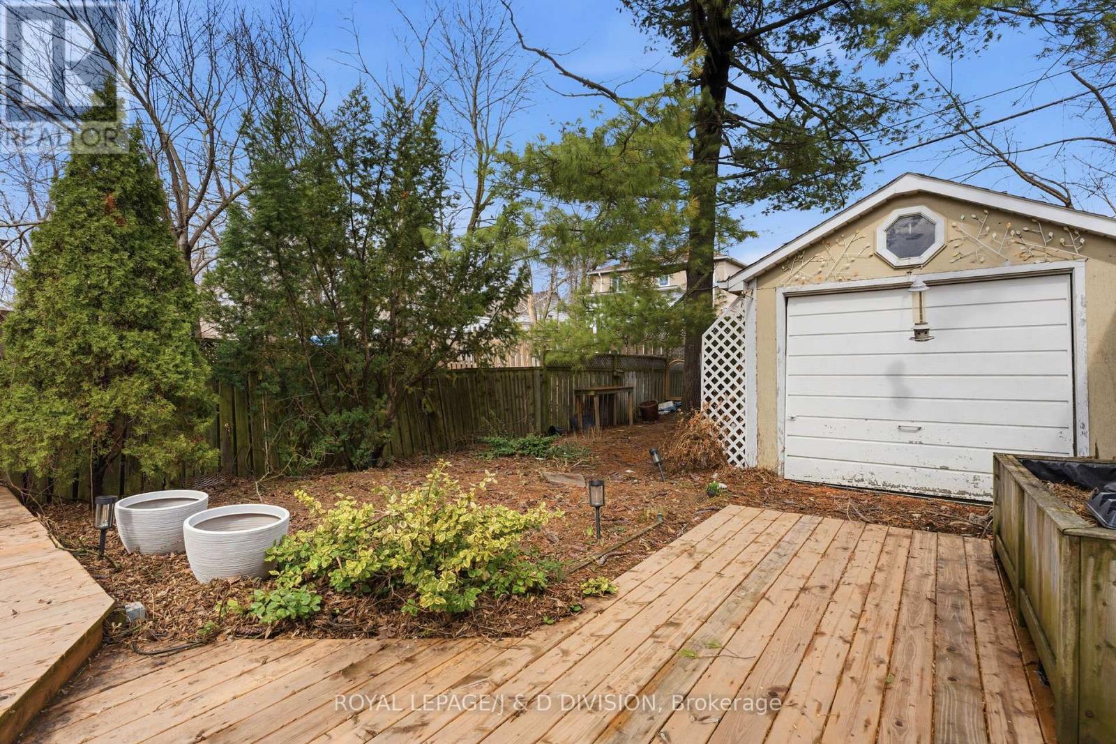 Upper - 118 Bogert Avenue, Toronto, Ontario  M2N 1K8 - Photo 17 - C13027040