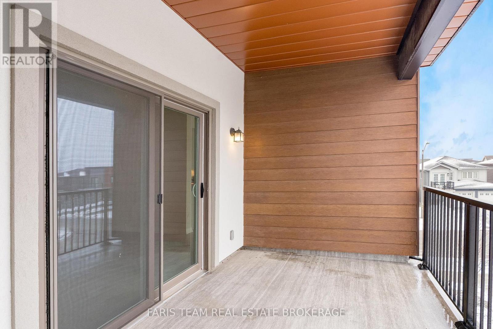 211 - 20 Koda Street, Barrie, Ontario  L9J 0J7 - Photo 30 - S12970182