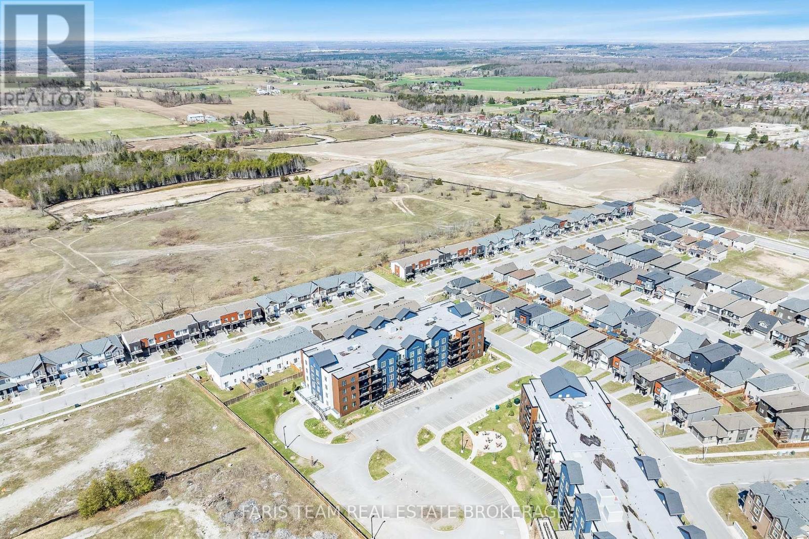 211 - 20 Koda Street, Barrie, Ontario  L9J 0J7 - Photo 38 - S12970182