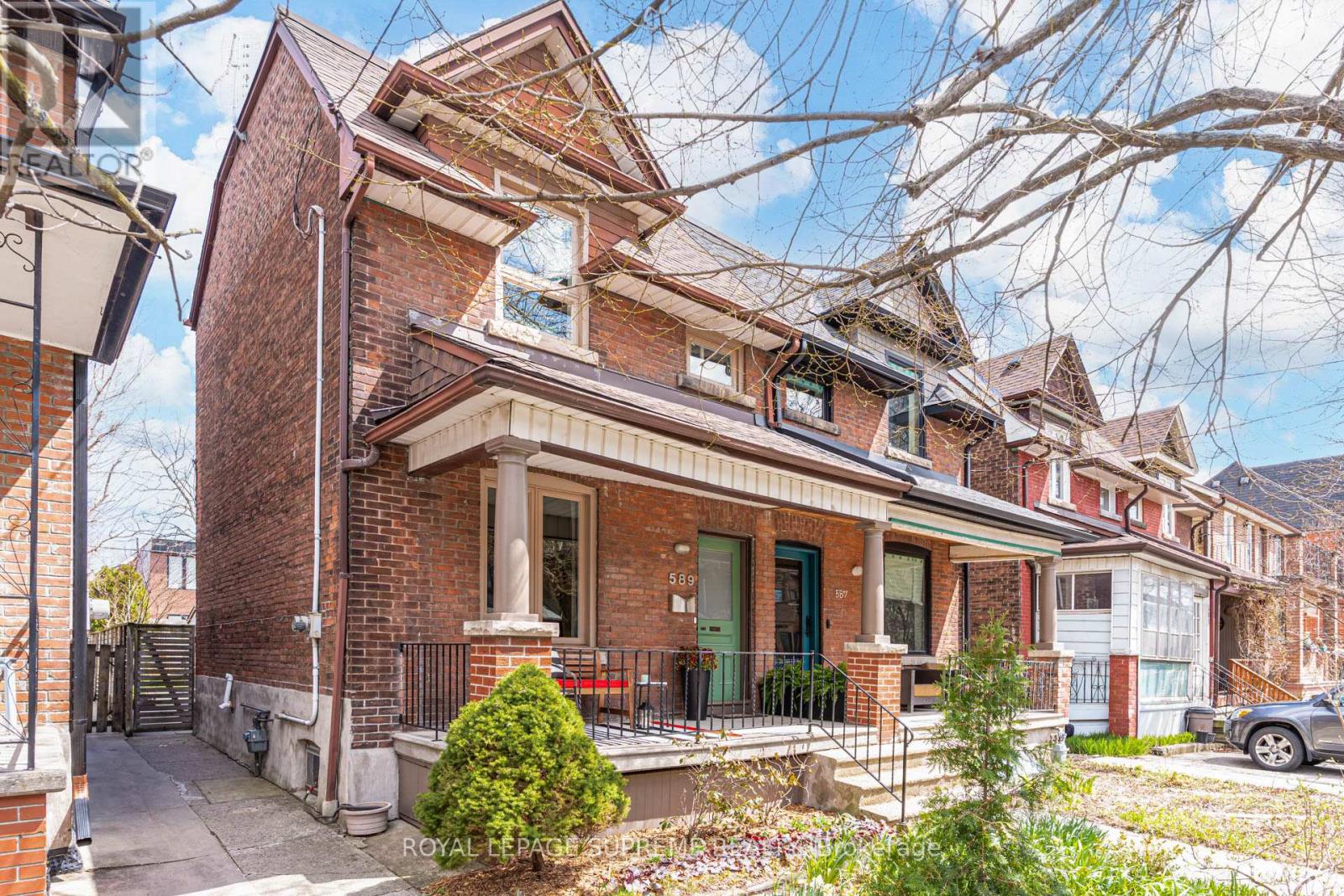 589 Gladstone Avenue, Toronto, Ontario  M6H 3J3 - Photo 2 - W13025638