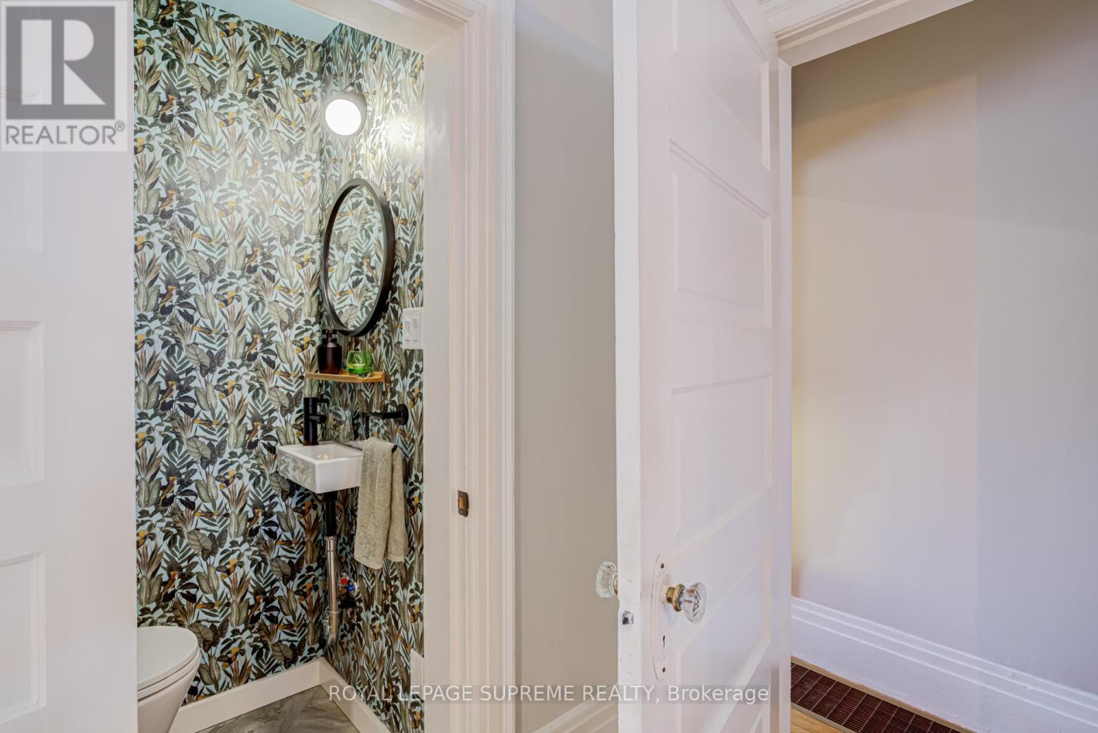 589 Gladstone Avenue, Toronto, Ontario  M6H 3J3 - Photo 14 - W13025638