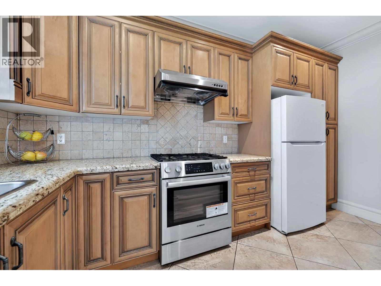 7428 Montana Road, Richmond, British Columbia  V7C 2K8 - Photo 13 - R3108084