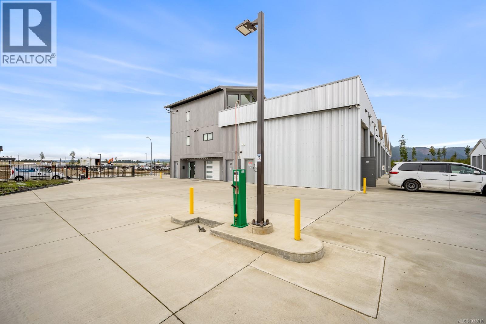 2794 Beck Ave, Cumberland, British Columbia  V0R 1S0 - Photo 7 - 1033019