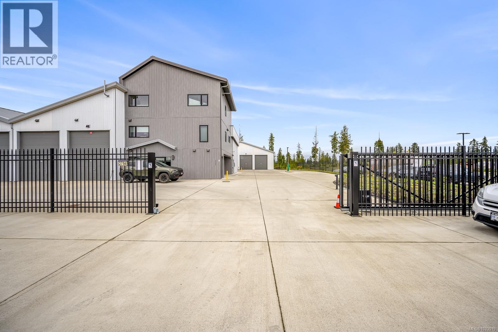 2794 Beck Ave, Cumberland, British Columbia  V0R 1S0 - Photo 9 - 1033019