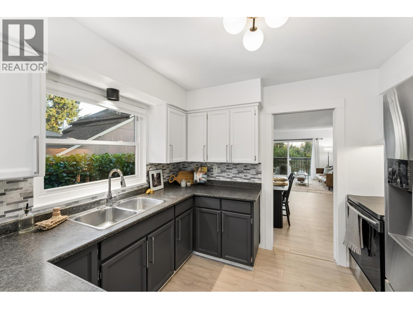 1564 Hope Road, North Vancouver, British Columbia  V7P 1W9 - Photo 12 - R3096612