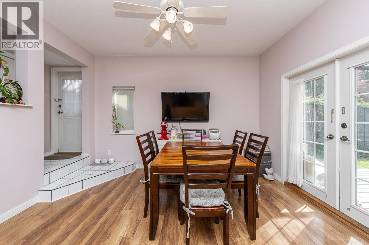 1136 Lansdowne Drive, Coquitlam, British Columbia  V3B 5R3 - Photo 10 - R3113637