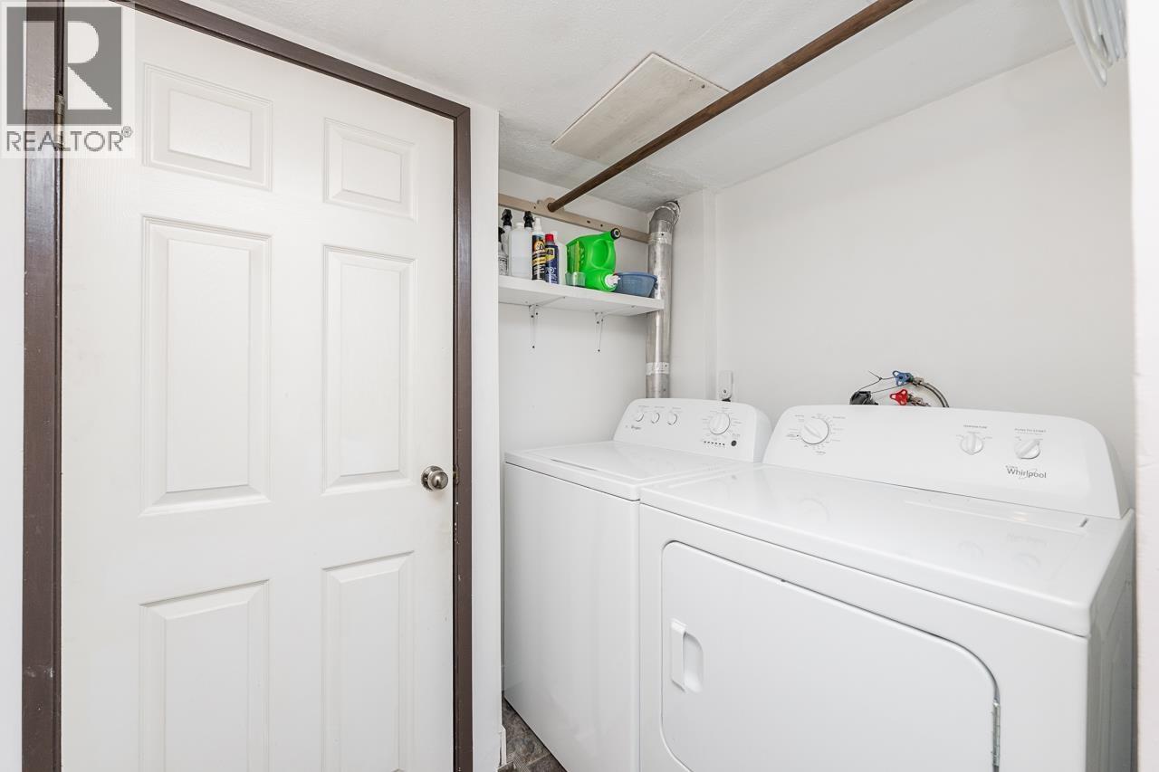 1136 Lansdowne Drive, Coquitlam, British Columbia  V3B 5R3 - Photo 12 - R3113637