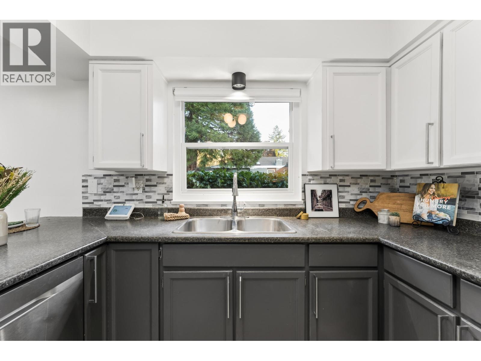 1564 Hope Road, North Vancouver, British Columbia  V7P 1W9 - Photo 11 - R3096612