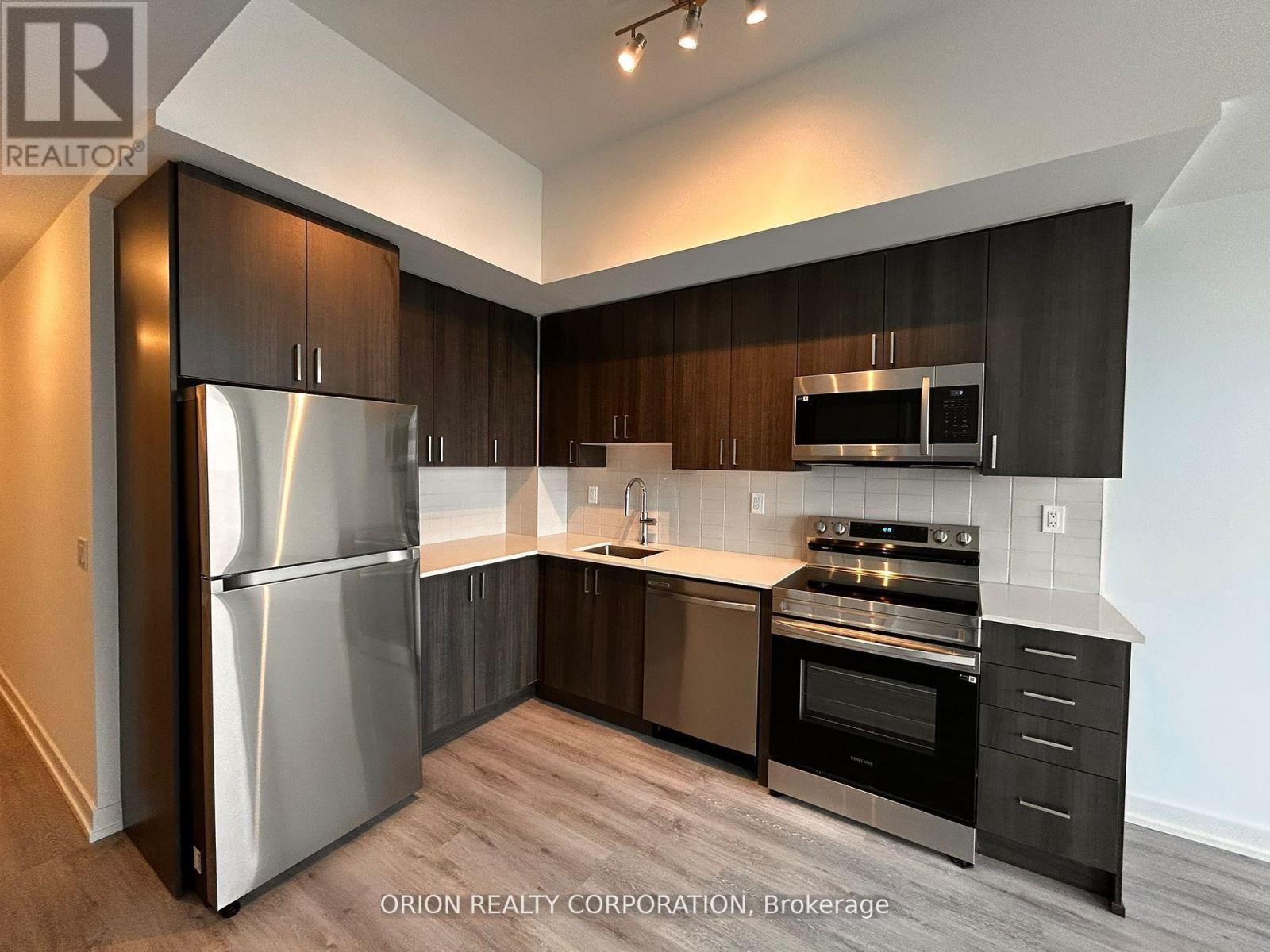 2909 - 1435 CELEBRATION DRIVE, Pickering, Ontario