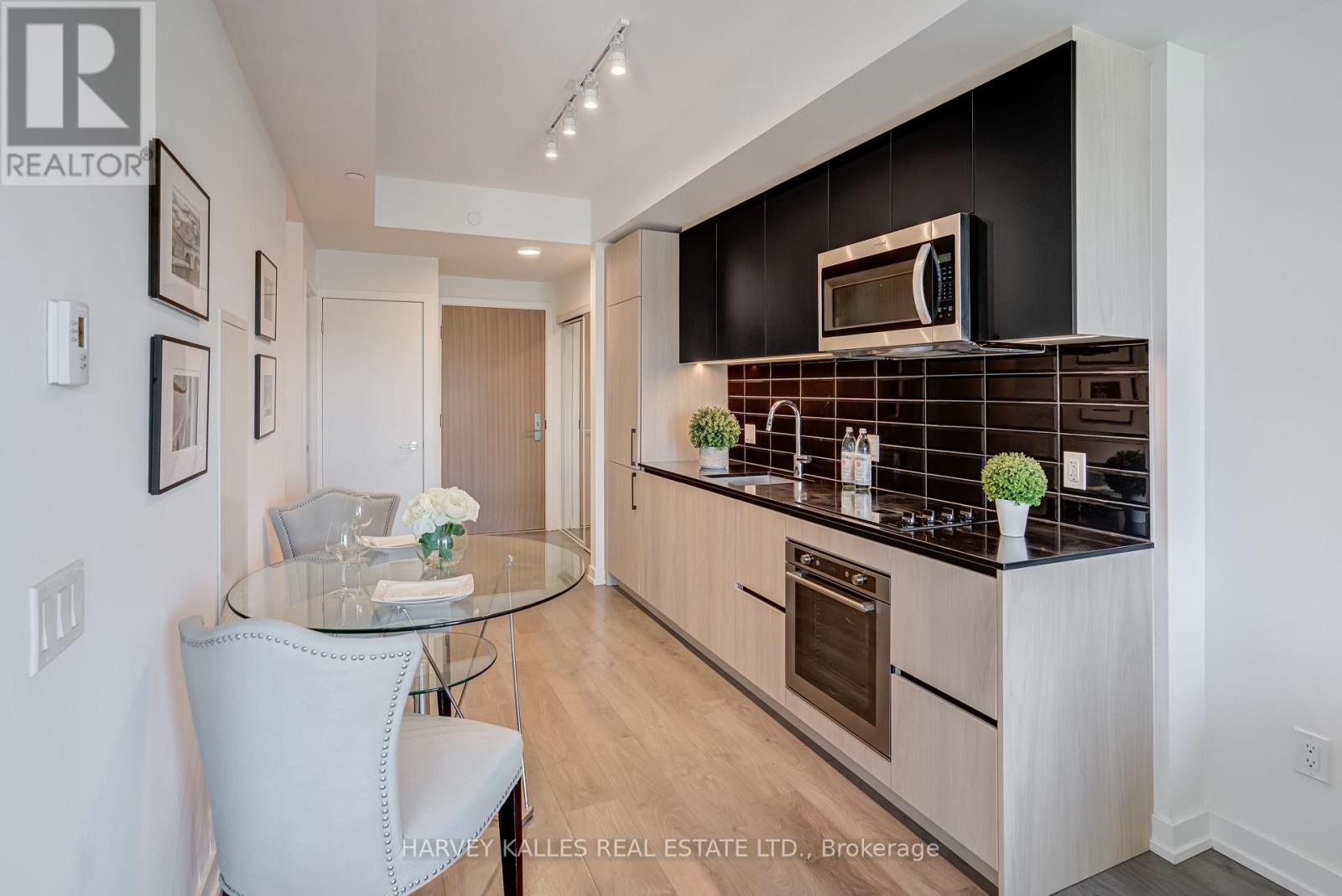 541 - 150 Logan Avenue, Toronto, Ontario  M4M 0E4 - Photo 7 - E13027042