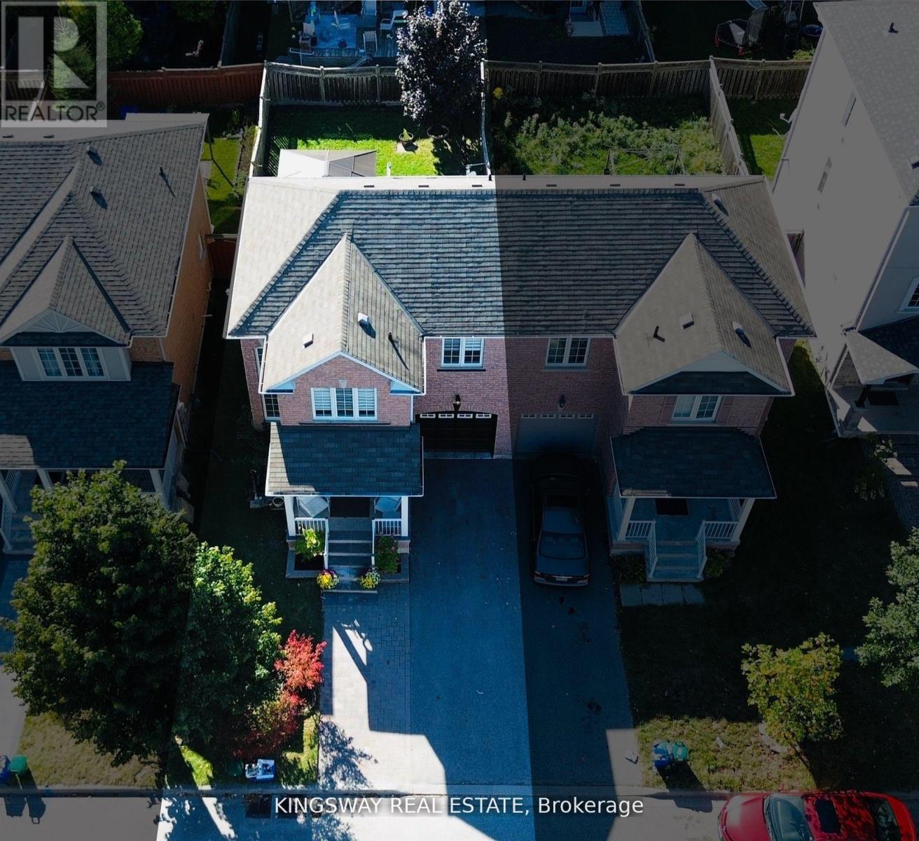 164 Gail Parks Crescent, Newmarket, Ontario  L3X 3C1 - Photo 2 - N13026930