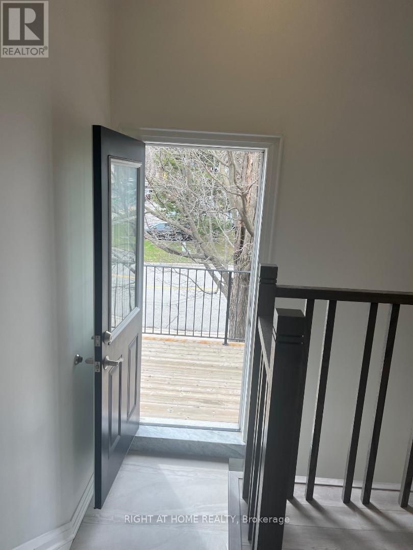 45 Major Mackenzie Drive E, Richmond Hill, Ontario  L4C 1G8 - Photo 17 - N13026948