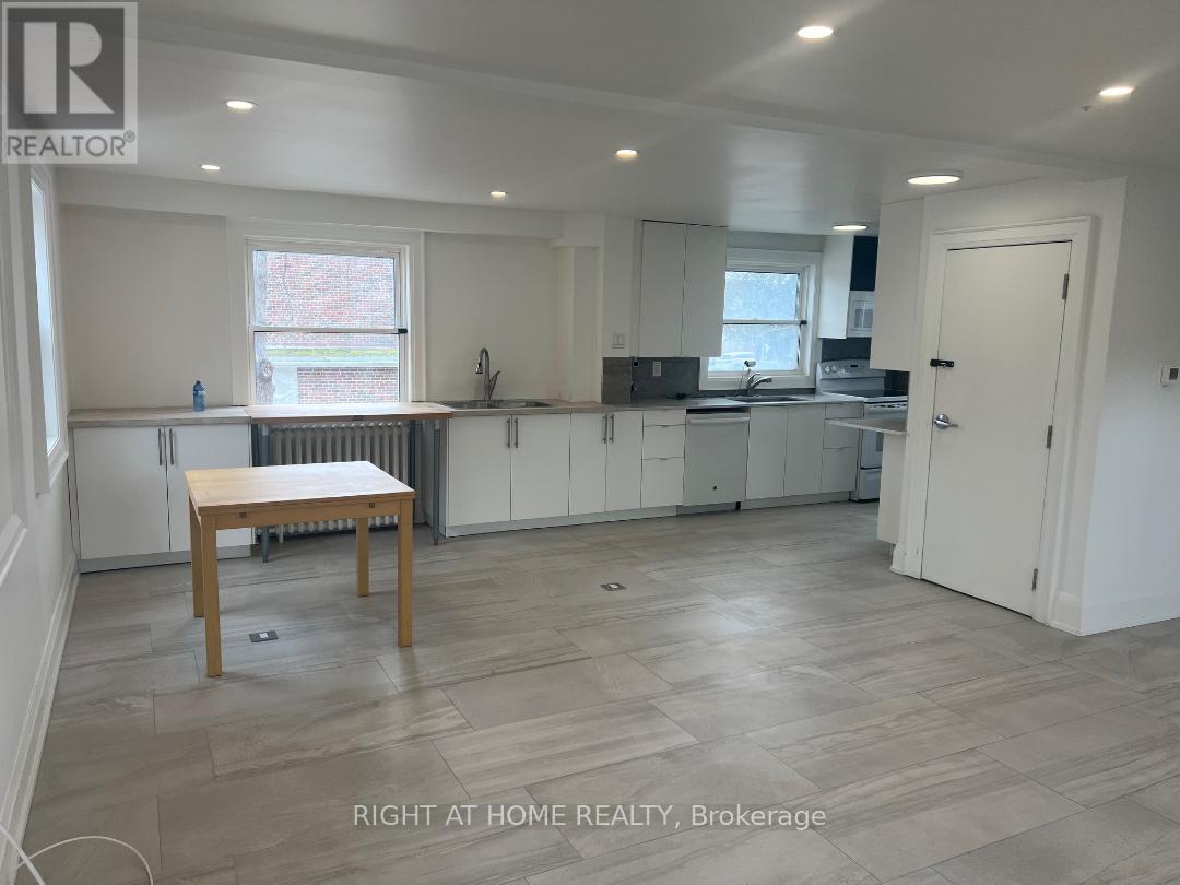 45 Major Mackenzie Drive E, Richmond Hill, Ontario  L4C 1G8 - Photo 6 - N13026948