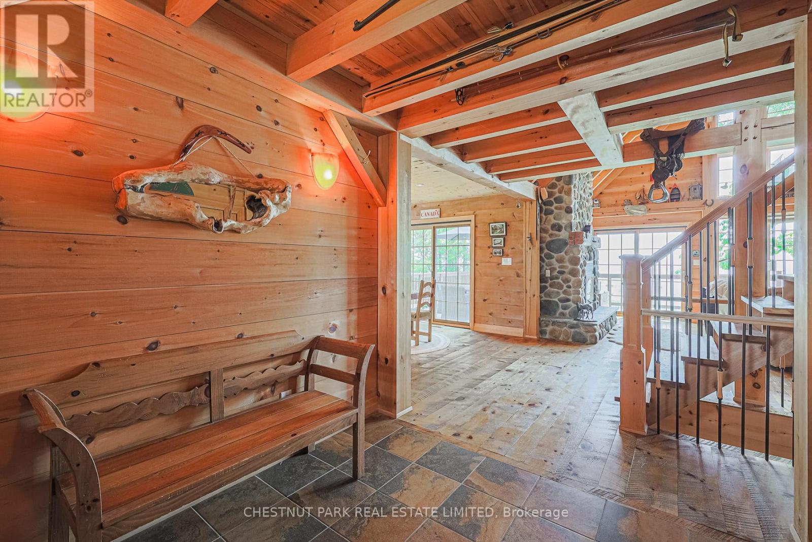 3531 Crescent Harbour Road, Innisfil, Ontario  L9S 2Y7 - Photo 4 - N13026976