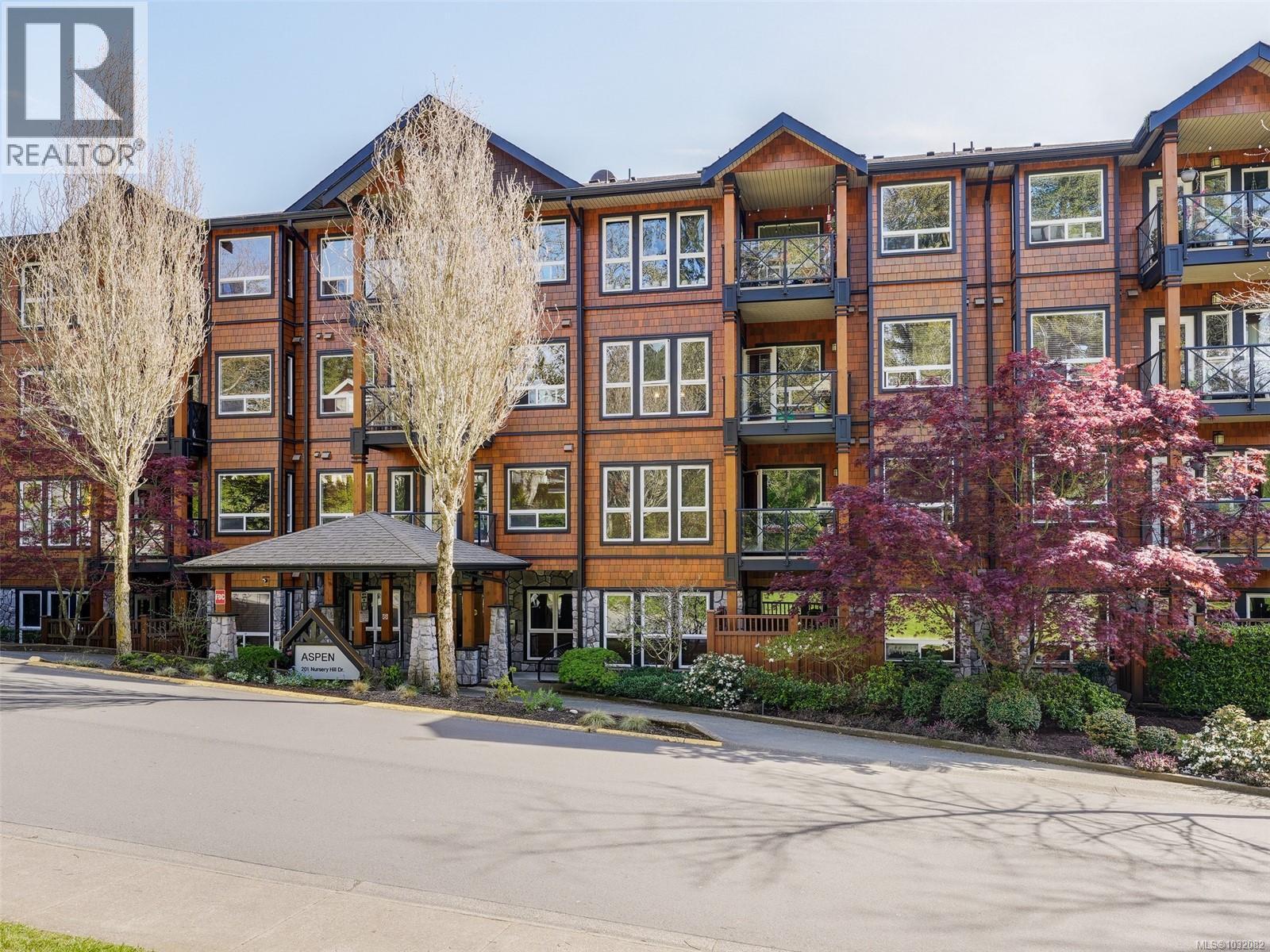 404 201 Nursery Hill Dr, View Royal, British Columbia