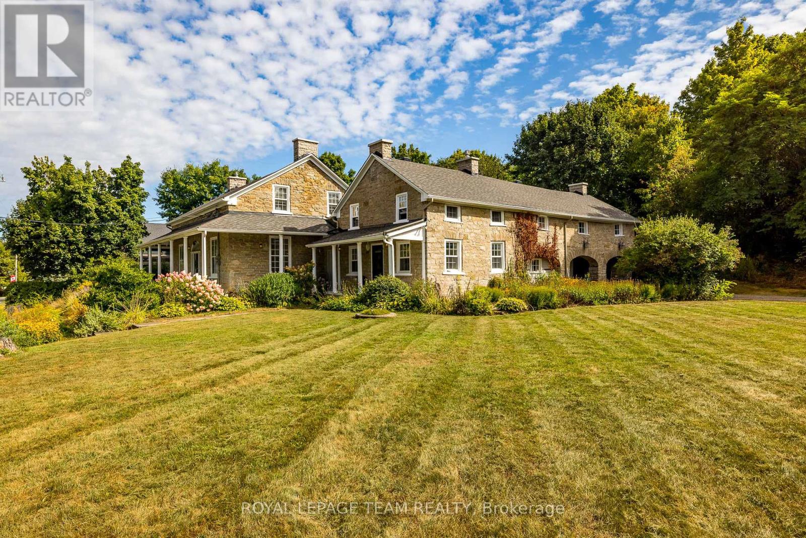 492 RIVER ROAD, Mississippi Mills, Ontario