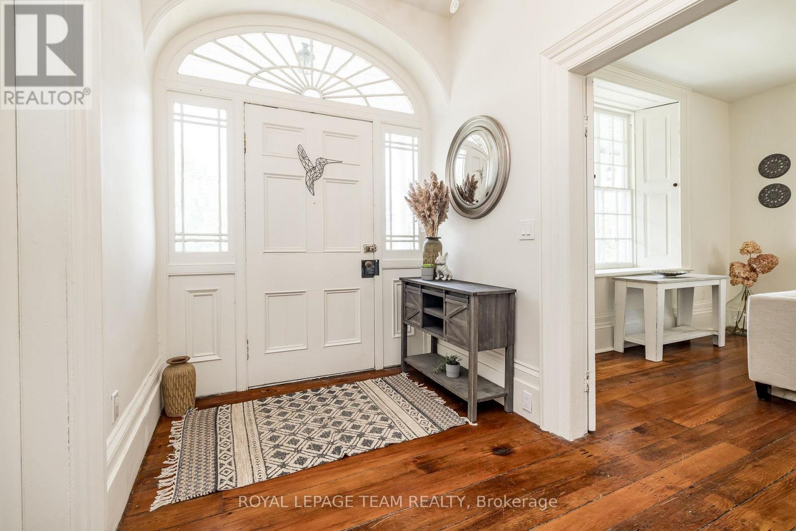 492 River Road, Mississippi Mills, Ontario  K0A 1A0 - Photo 3 - X12710650