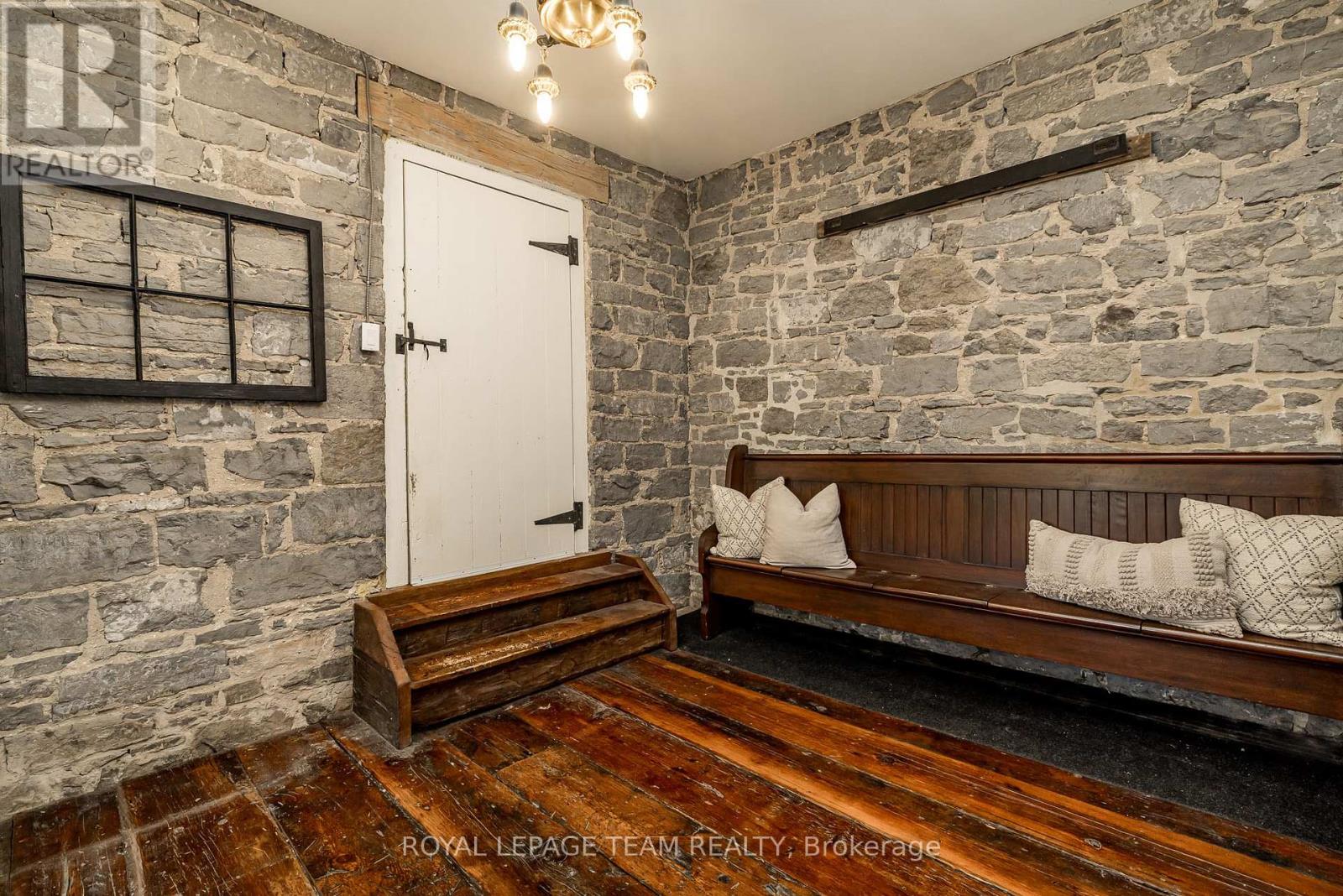 492 River Road, Mississippi Mills, Ontario  K0A 1A0 - Photo 30 - X12710650