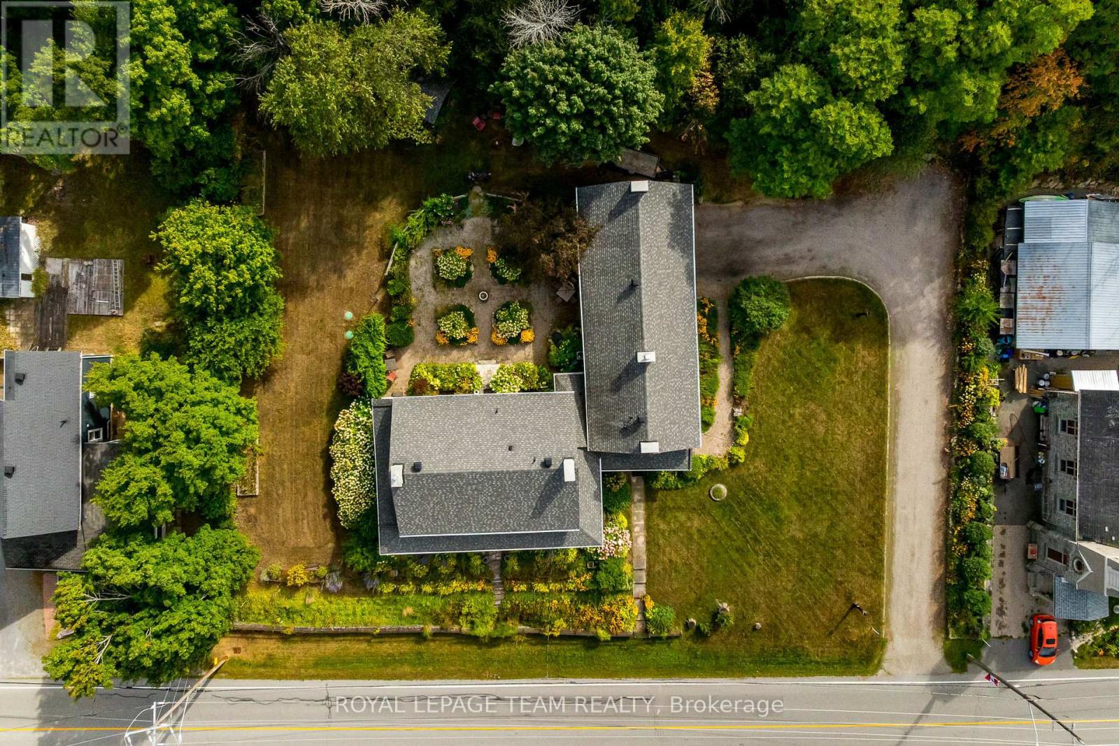 492 River Road, Mississippi Mills, Ontario  K0A 1A0 - Photo 38 - X12710650