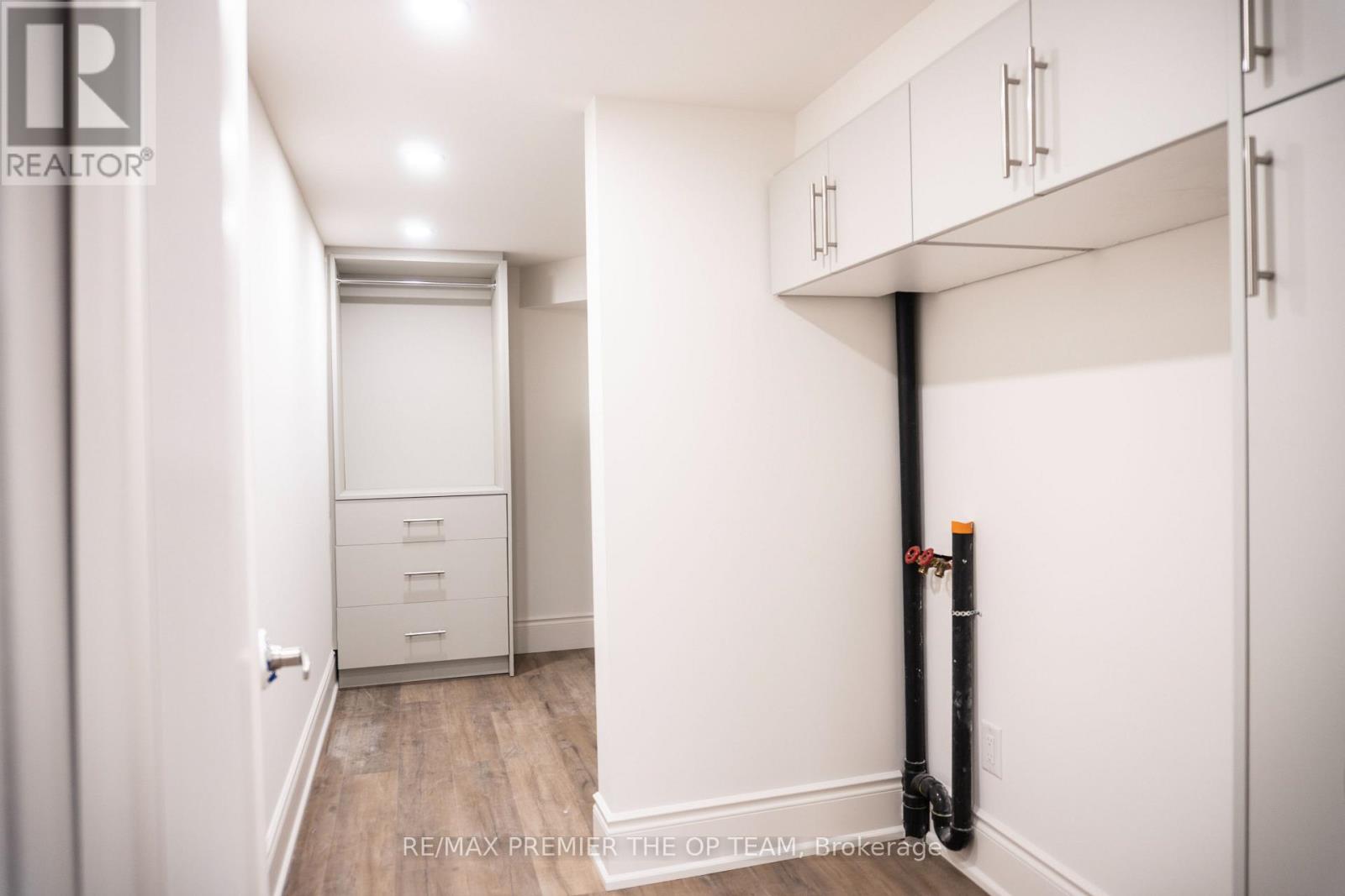 Lower - 148 Martin Grove Road, Toronto, Ontario  M9B 4K9 - Photo 9 - W13026820