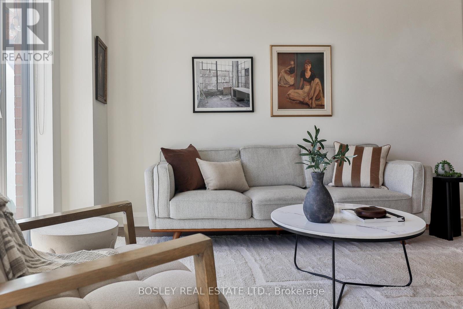 103 - 245 PERTH AVENUE, Toronto, Ontario