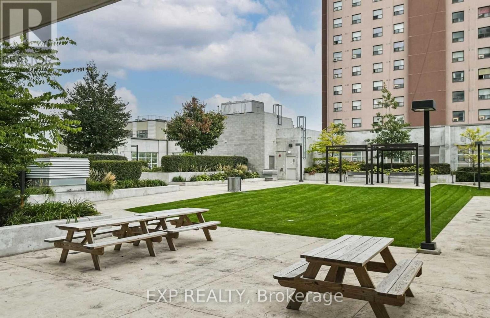 1806 - 1410 Dupont Street, Toronto, Ontario  M6H 0B6 - Photo 29 - W13026856