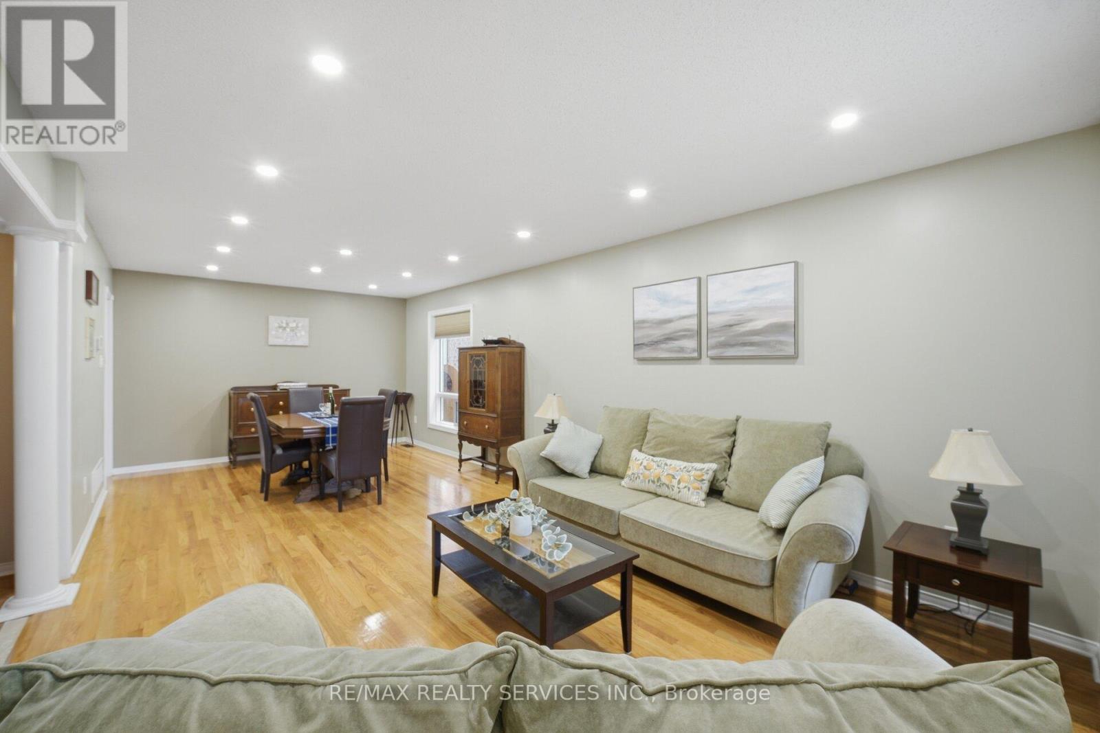 252 Vintage Gate, Brampton, Ontario  L6X 5B7 - Photo 6 - W13026918