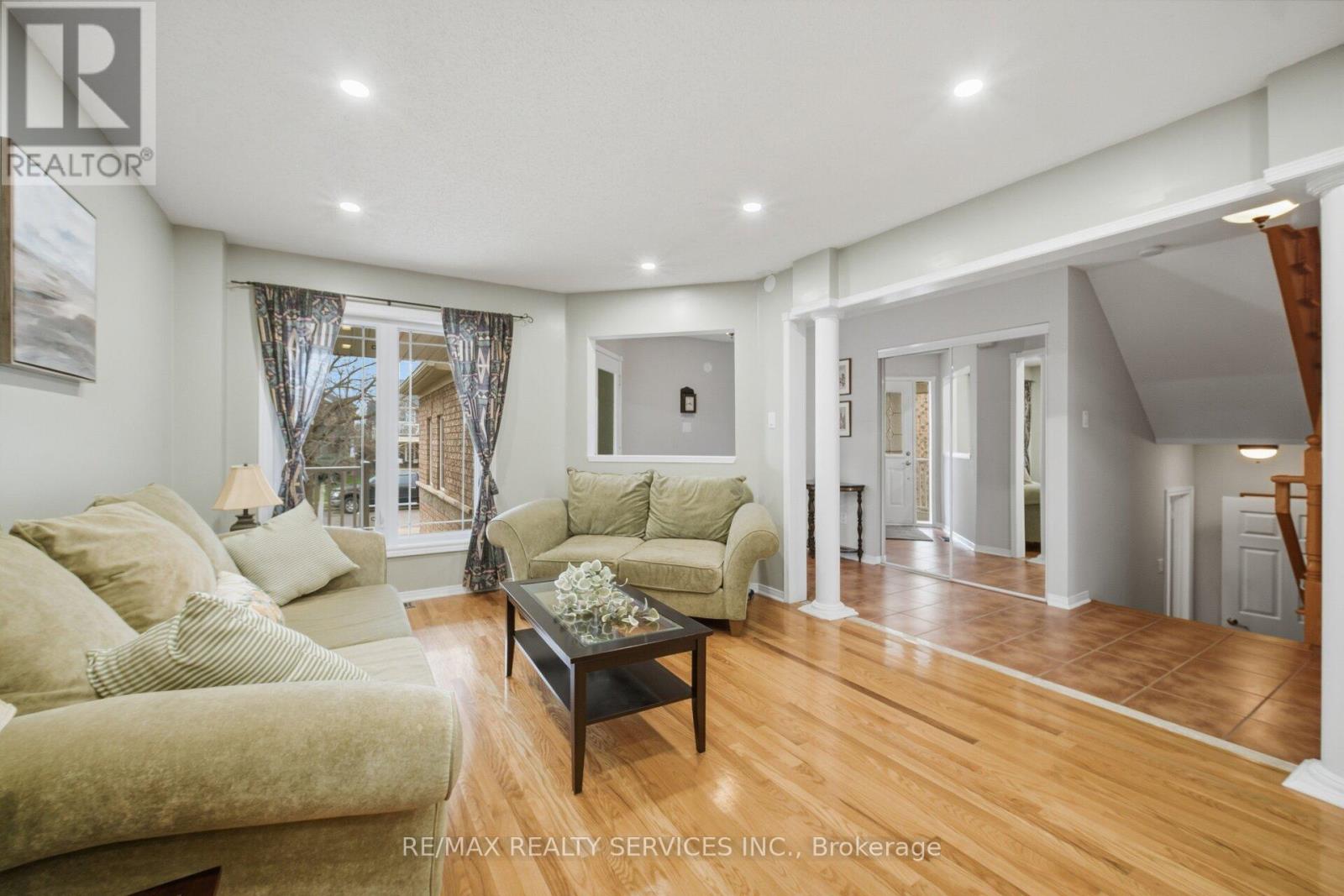 252 Vintage Gate, Brampton, Ontario  L6X 5B7 - Photo 8 - W13026918