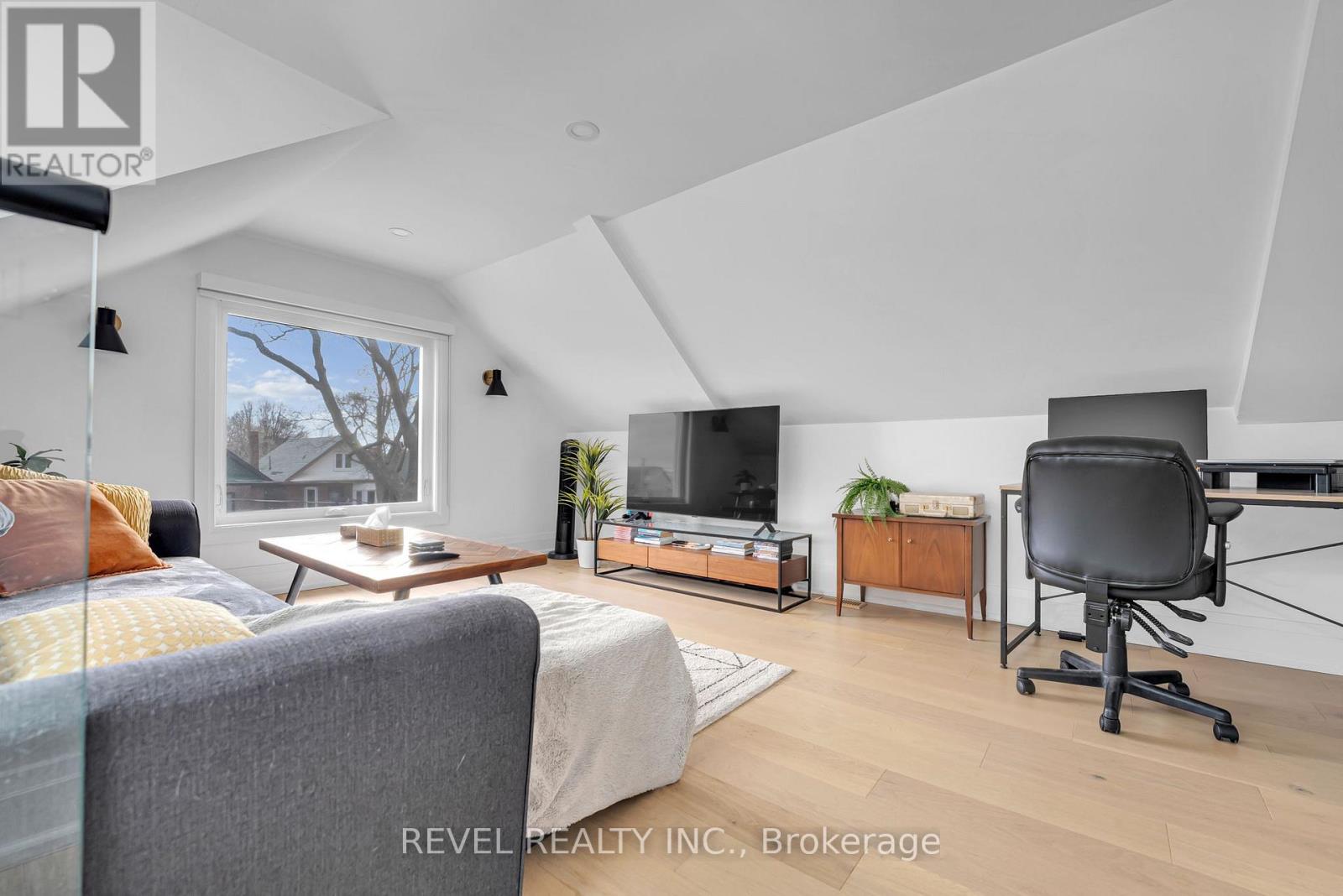 36 Humberside Avenue, Toronto, Ontario  M6P 1J7 - Photo 19 - W13026990