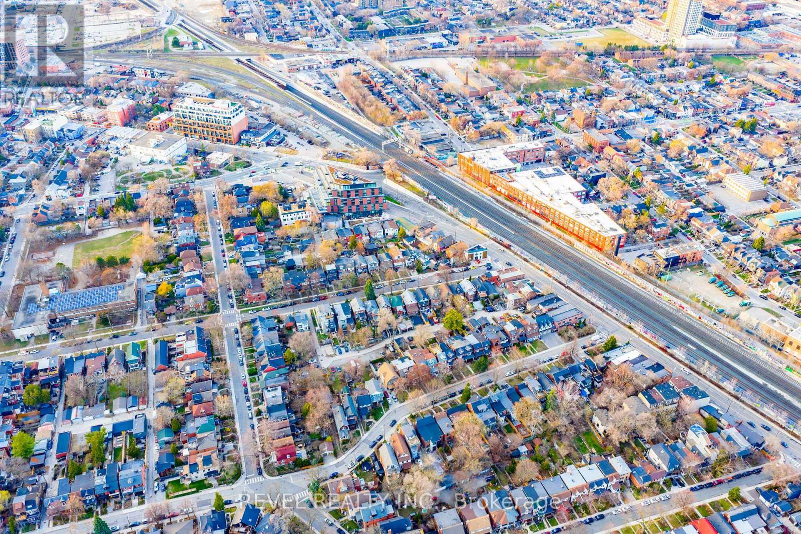 36 Humberside Avenue, Toronto, Ontario  M6P 1J7 - Photo 29 - W13026990