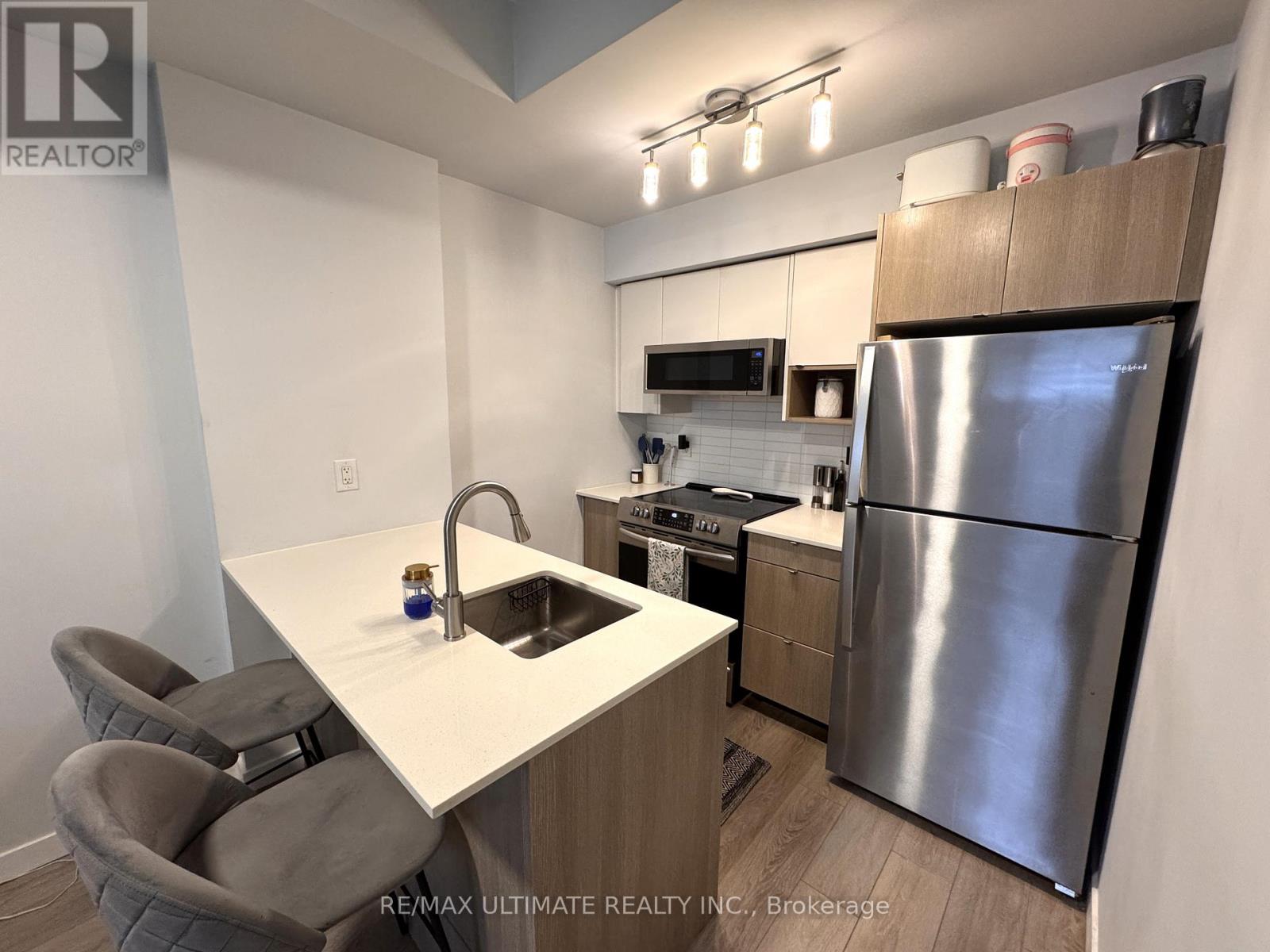 113 - 1135 Cooke Boulevard, Burlington, Ontario  L7T 0C3 - Photo 5 - W13027018