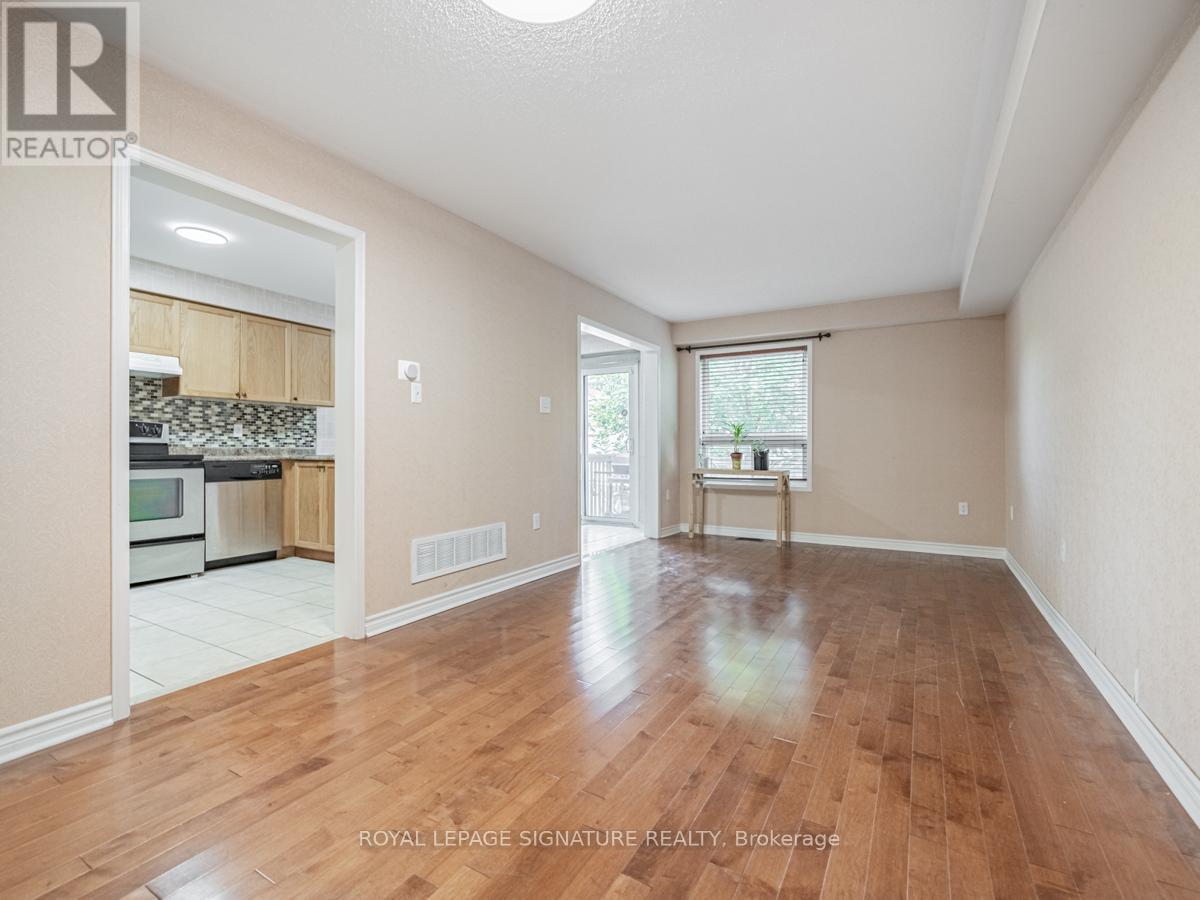 5 - 6035 Bidwell Trail, Mississauga, Ontario  L5V 3C8 - Photo 4 - W13027050