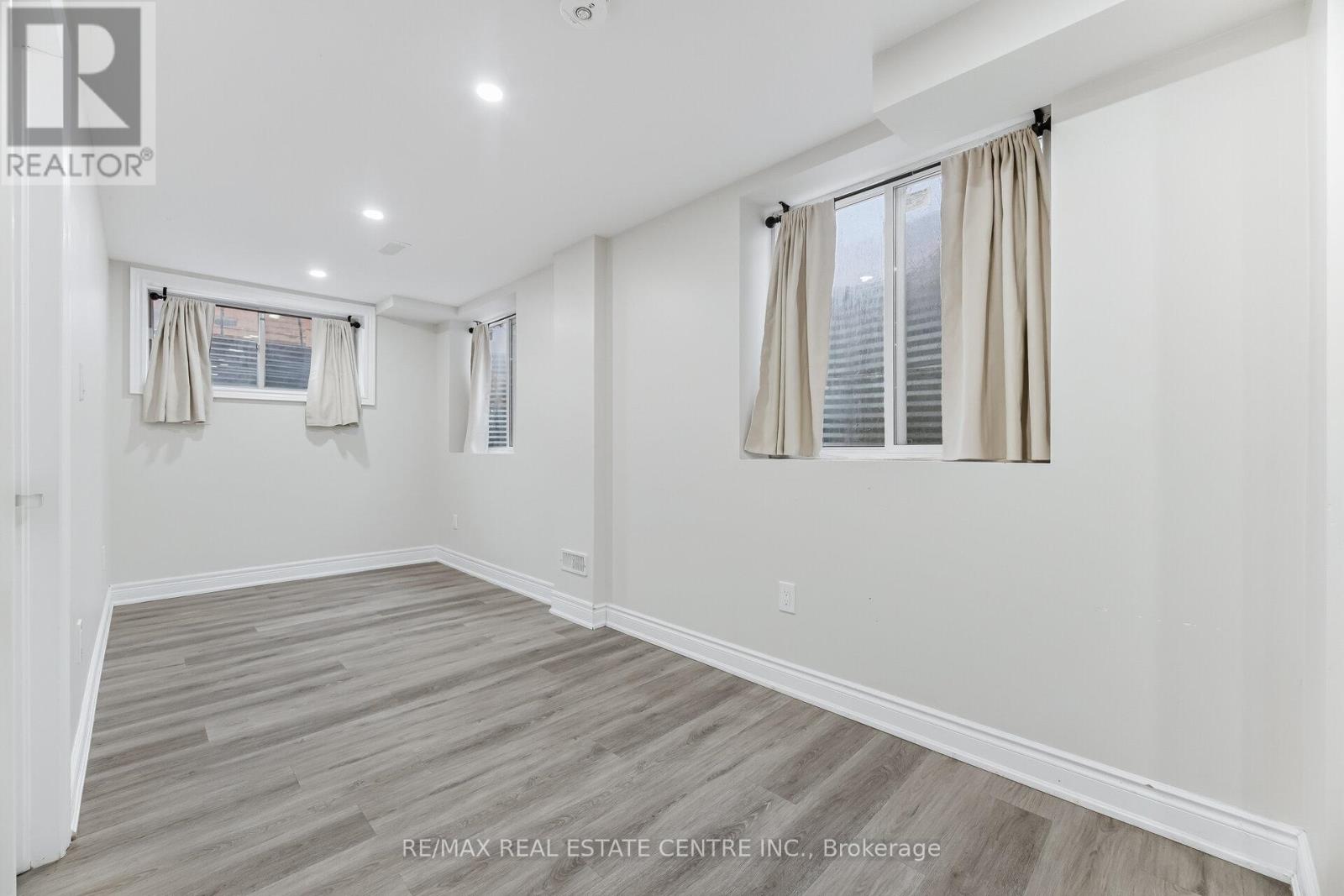 Basement Only - 544-1 Beam Court, Milton, Ontario  L9E 1L4 - Photo 15 - W13027052