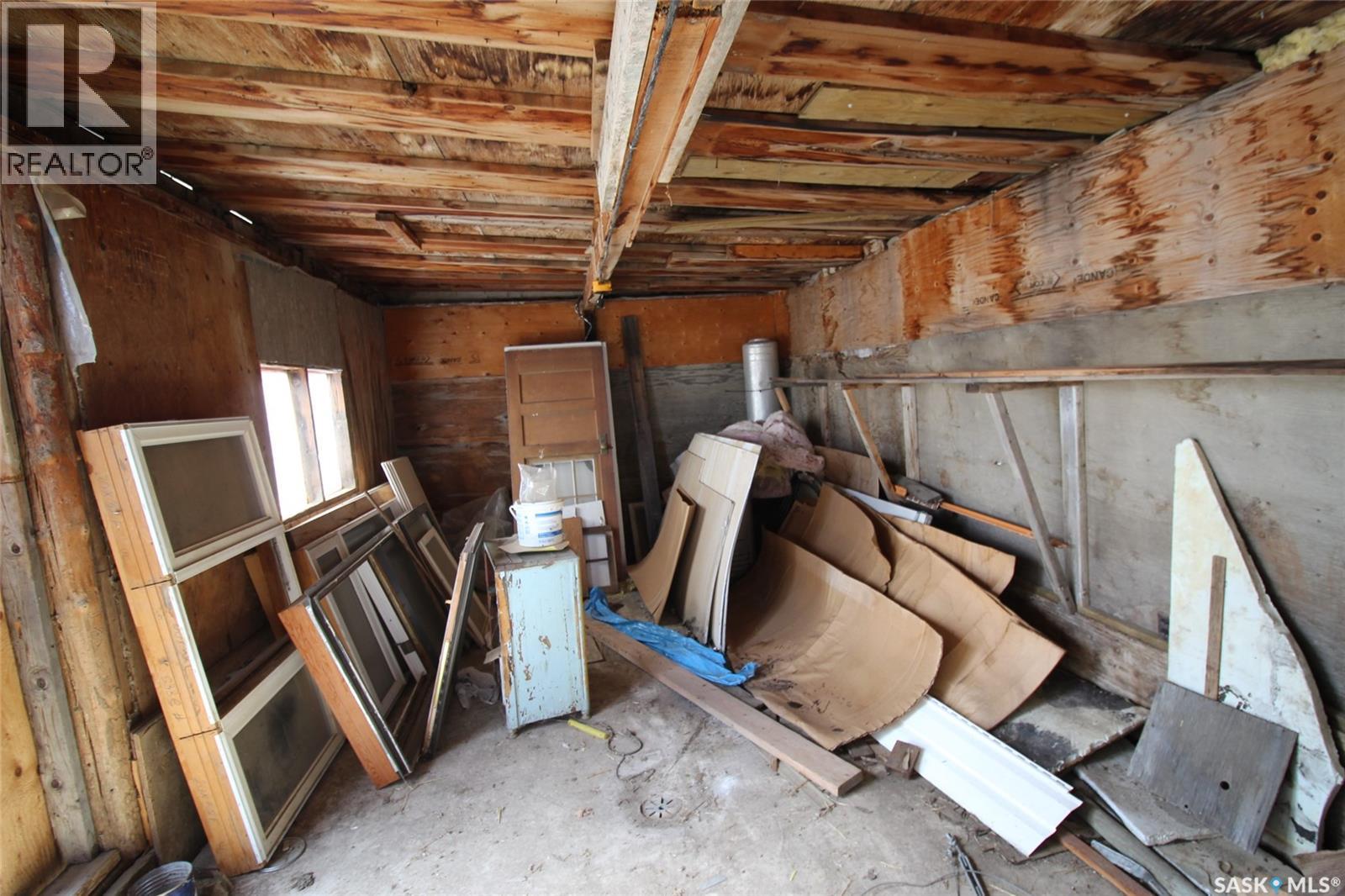 0 Railway Street E, Eastend, Saskatchewan  S0N 0T0 - Photo 20 - SK033572