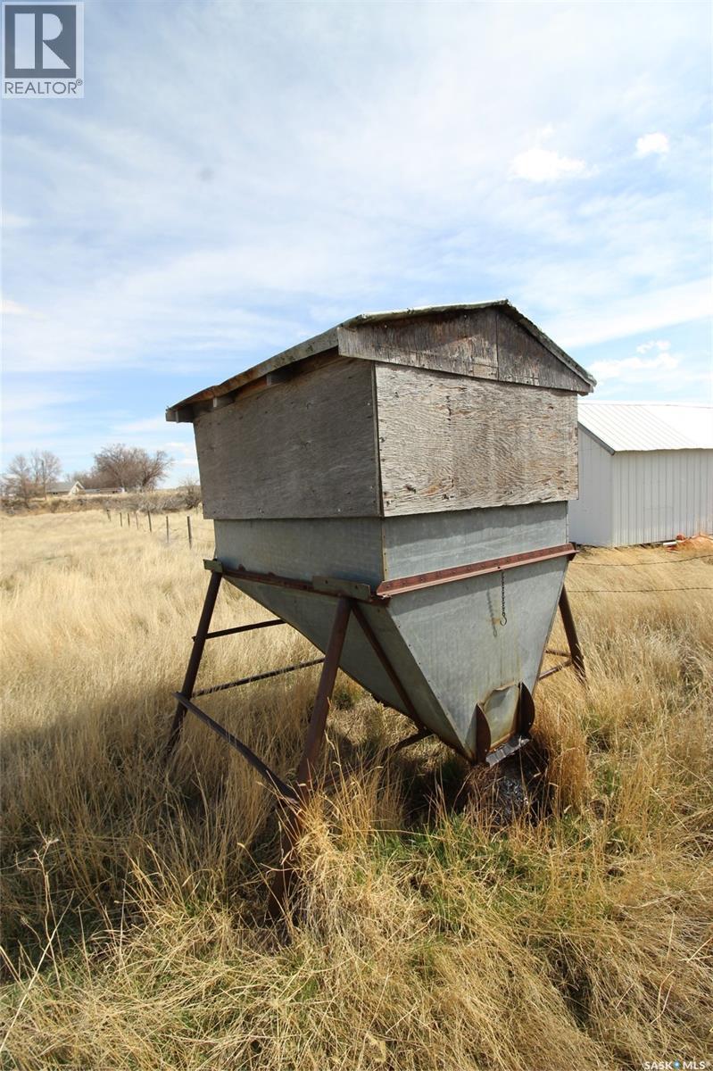 0 Railway Street E, Eastend, Saskatchewan  S0N 0T0 - Photo 26 - SK033572