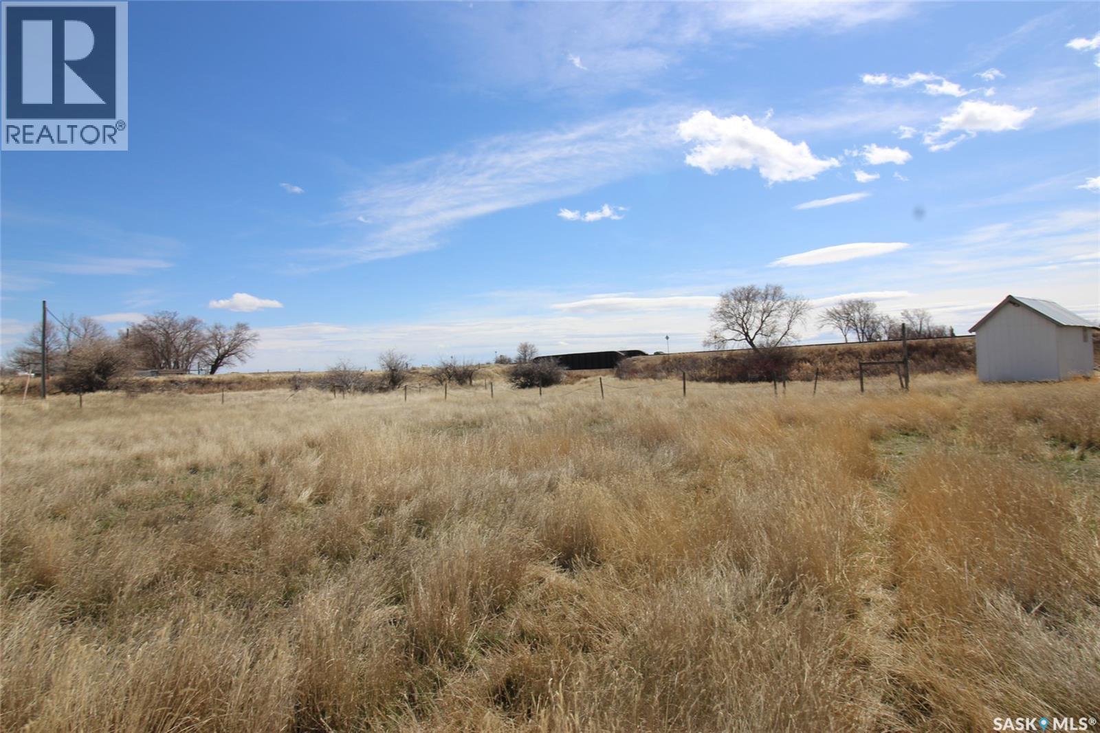 0 Railway Street E, Eastend, Saskatchewan  S0N 0T0 - Photo 27 - SK033572