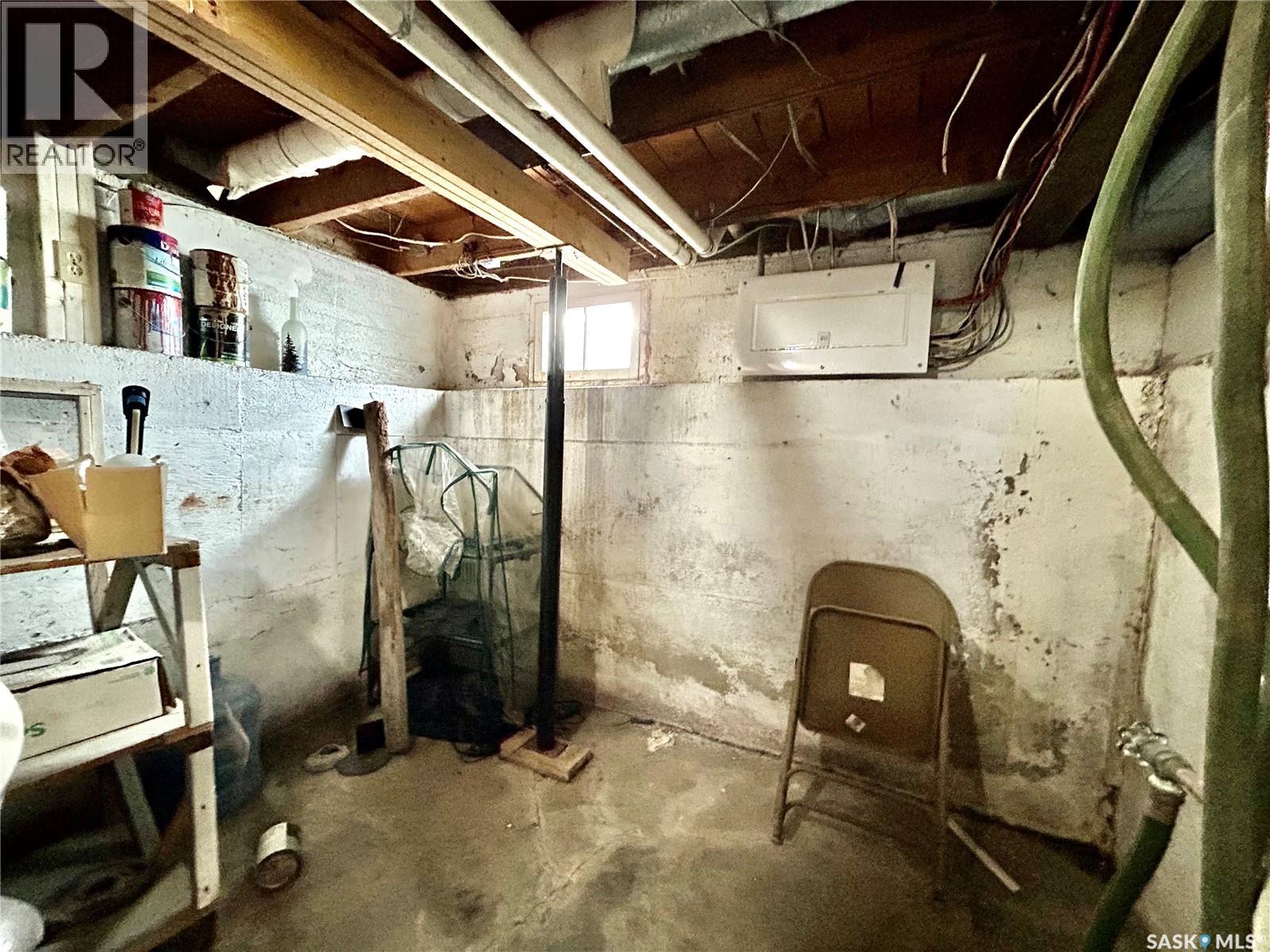 821 2nd Avenue E, Zenon Park, Saskatchewan  S0E 1W0 - Photo 21 - SK033568