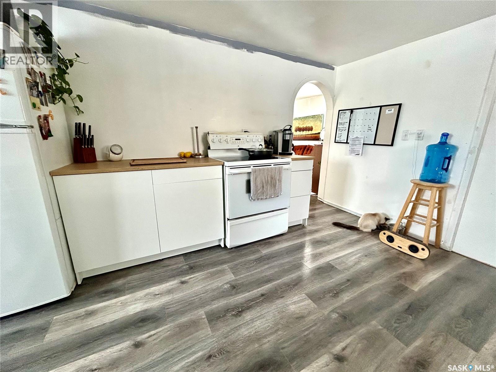 821 2nd Avenue E, Zenon Park, Saskatchewan  S0E 1W0 - Photo 4 - SK033568