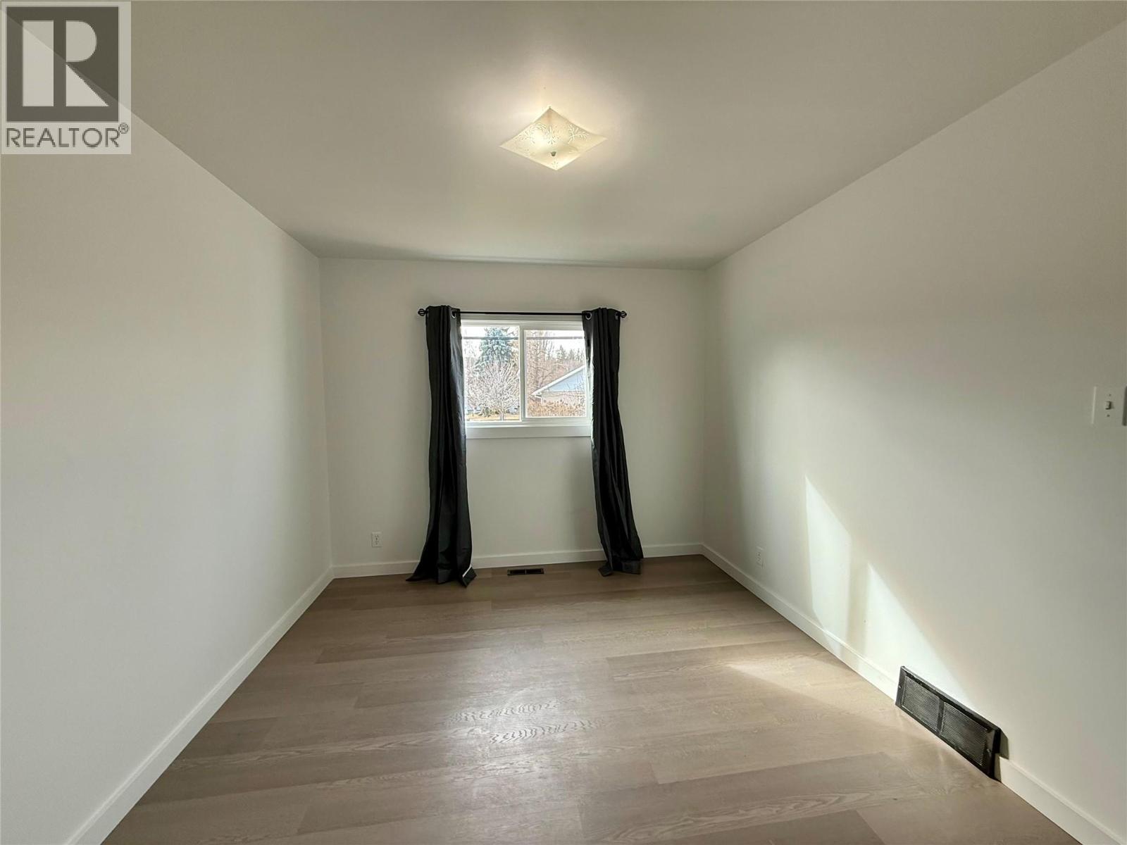 313 11th Street S, Cranbrook, British Columbia  V1C 1V1 - Photo 13 - 10379437