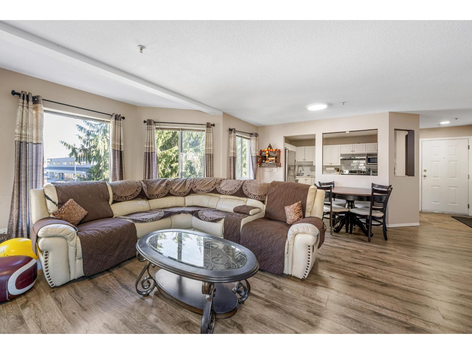 211 31831 Peardonville Road, Abbotsford, British Columbia  V2T 1L5 - Photo 8 - R3113882