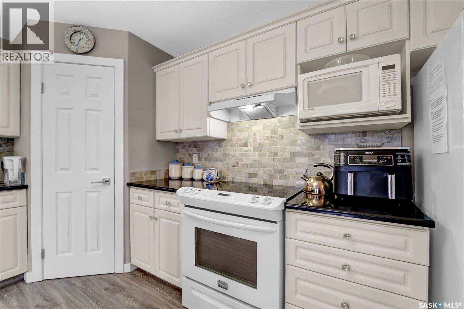 117 934 Heritage View, Saskatoon, Saskatchewan  S7V 1E9 - Photo 9 - SK033425