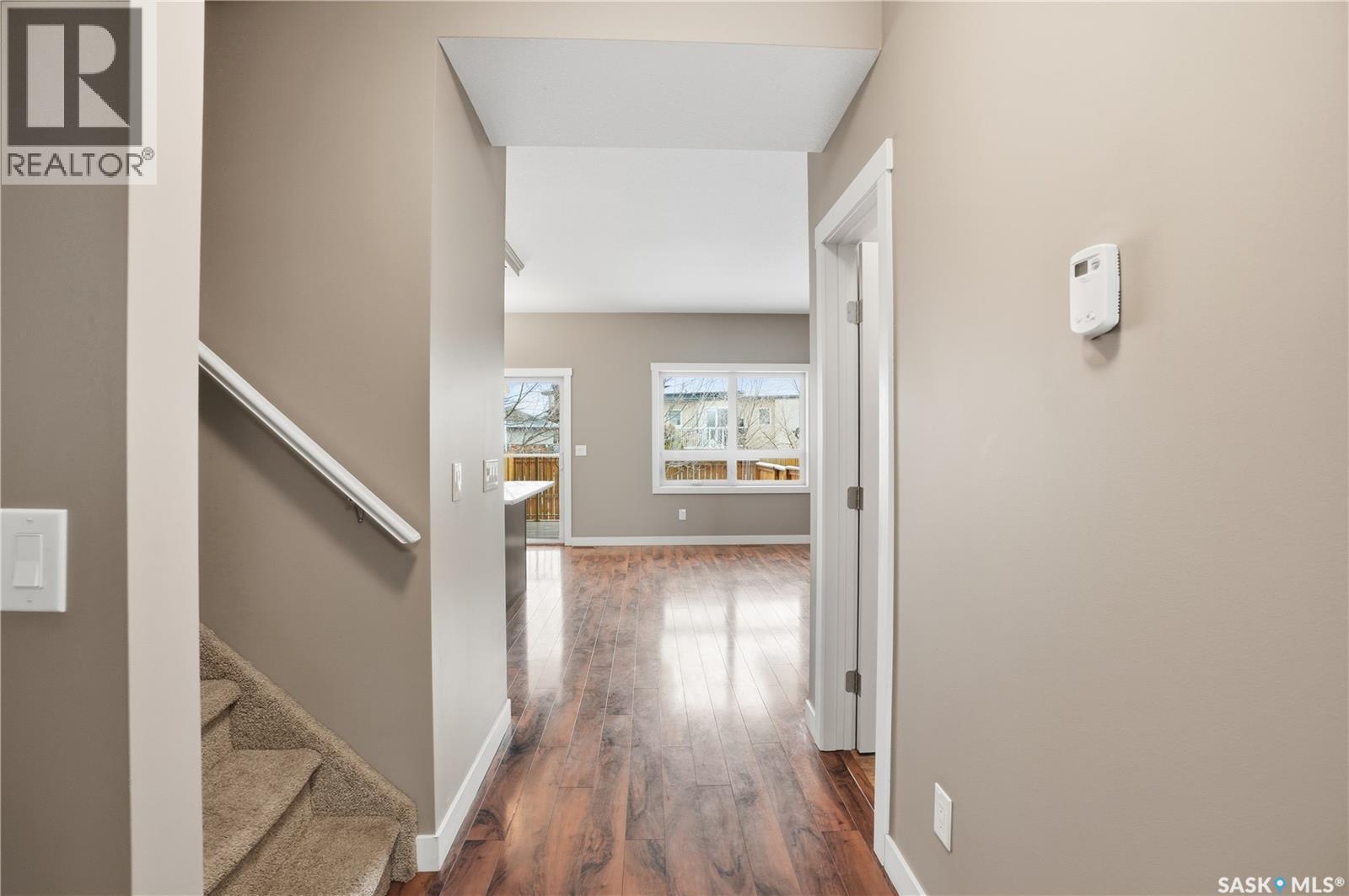 111 115 Shepherd Crescent, Saskatoon, Saskatchewan  S7W 0P8 - Photo 3 - SK033381