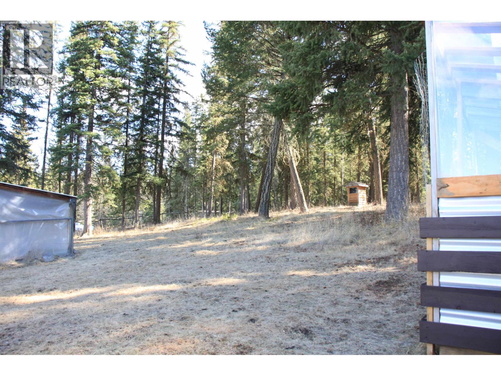 6332 Mulligan Drive, 100 Mile House, British Columbia  V0K 2E3 - Photo 27 - R3113861