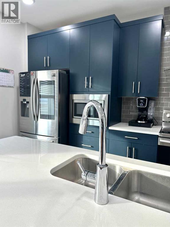 1366 Pacific Circle W, Lethbridge, Alberta  T1J 5V3 - Photo 3 - A2292603