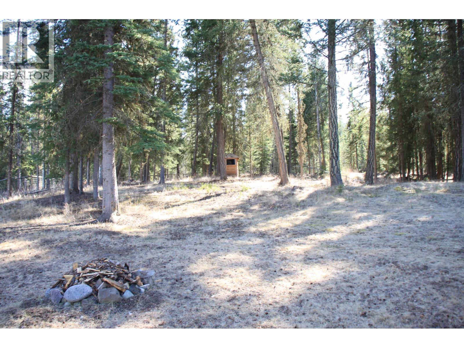 6332 Mulligan Drive, 100 Mile House, British Columbia  V0K 2E3 - Photo 34 - R3113861