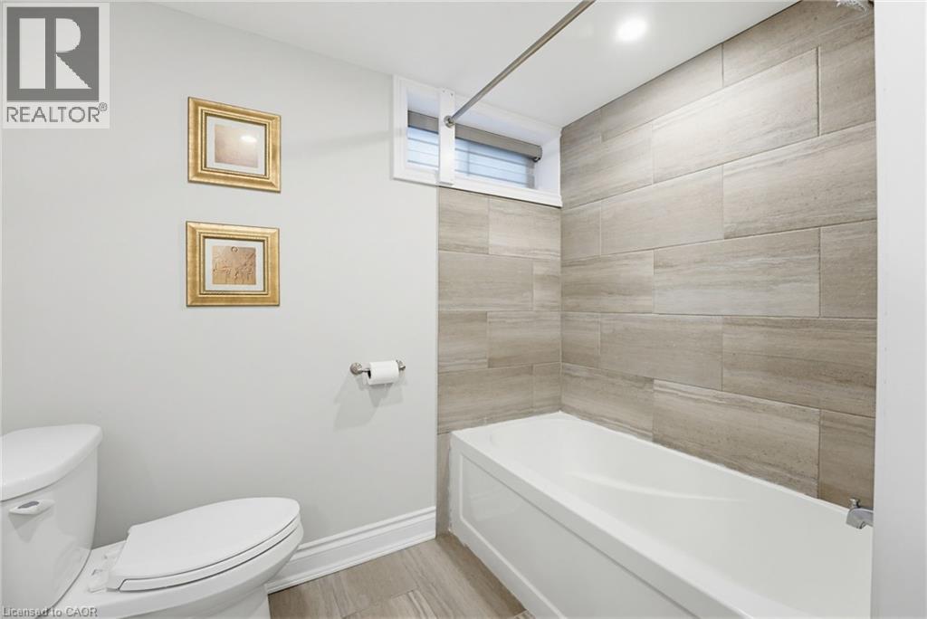 157 Hoover Crescent, Hamilton, Ontario  L9A 3H2 - Photo 31 - 40821617