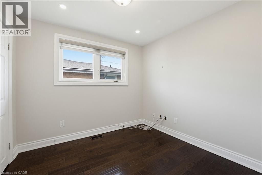 157 Hoover Crescent, Hamilton, Ontario  L9A 3H2 - Photo 22 - 40821617