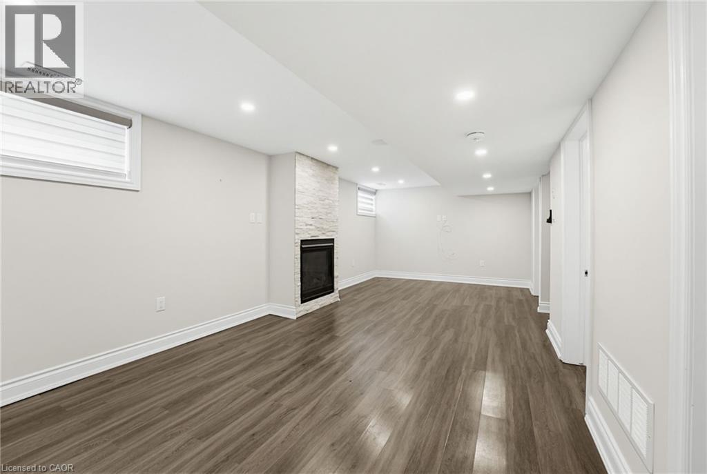 157 Hoover Crescent, Hamilton, Ontario  L9A 3H2 - Photo 27 - 40821617